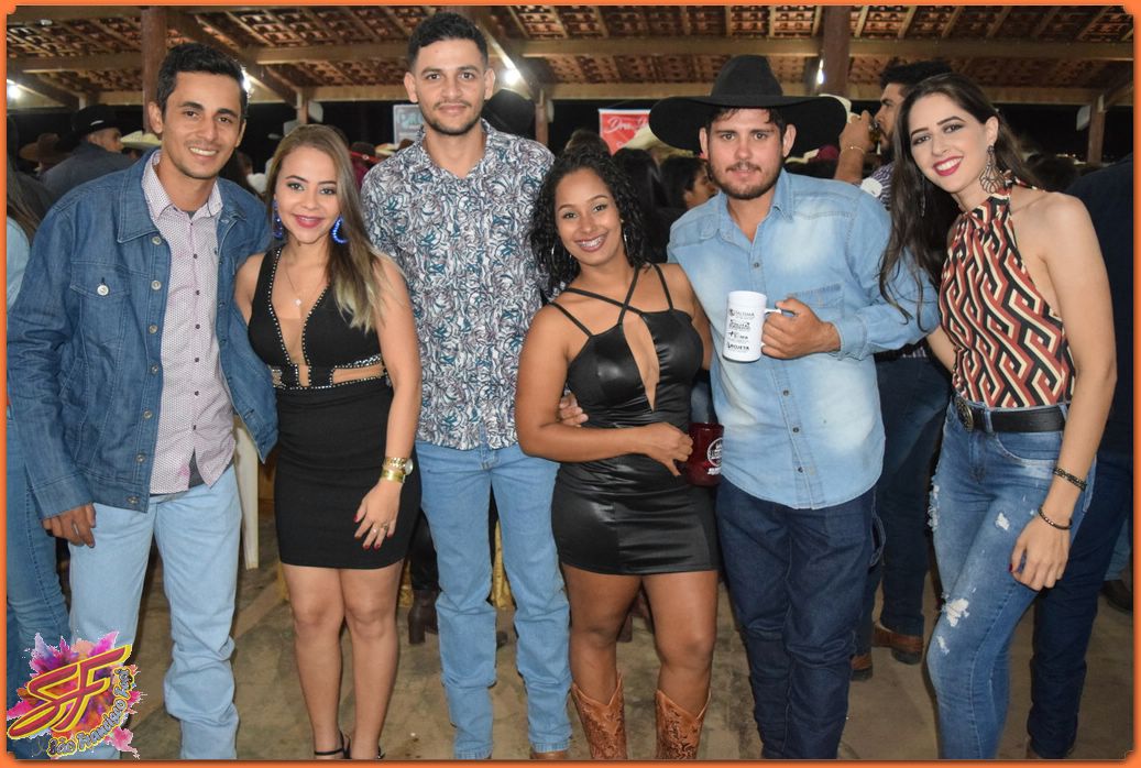 BAILE DA RAINHA DA EXPOVALE 2019